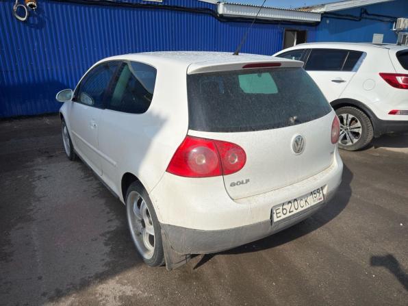 Volkswagen Golf V с пробегом 2008 года, цена 567 000 рублей, 270000 км, хэтчбек, Автокод Объявления