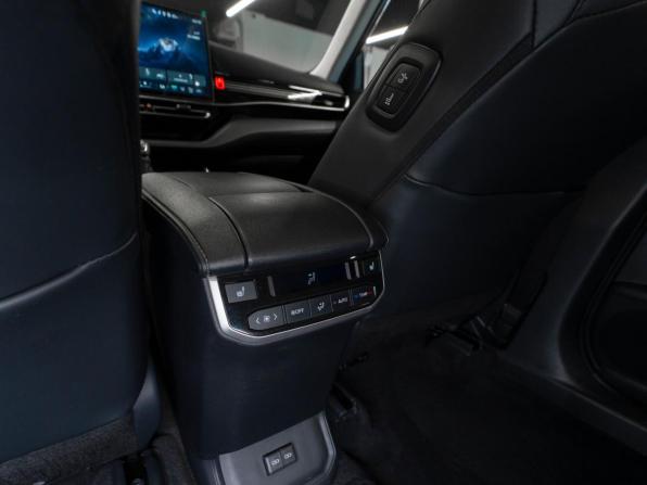 Toyota Highlander IV (XU70) с пробегом 2025 года, цена 4 920 000 рублей, 8000 км, внедорожник, Автокод Объявления