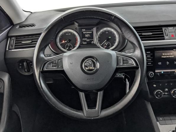 Skoda Octavia III (A7) Рестайлинг с пробегом 2019 года, цена 1 913 500 рублей, 148647 км, лифтбек, Автокод Объявления
