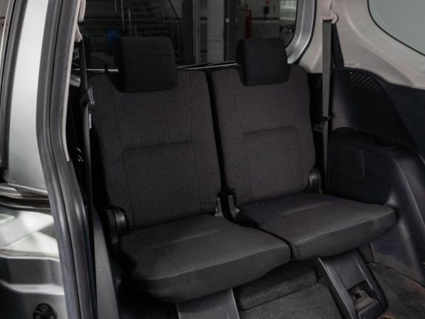 Toyota Sienta II Рестайлинг с пробегом 2019 года, цена 1 440 000 рублей, 94172 км, компактвэн, Автокод Объявления