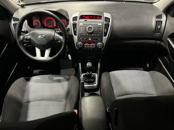 Kia Ceed I Рестайлинг с пробегом 2011 года, цена 598 000 рублей, 205125 км, хэтчбек, Автокод Объявления