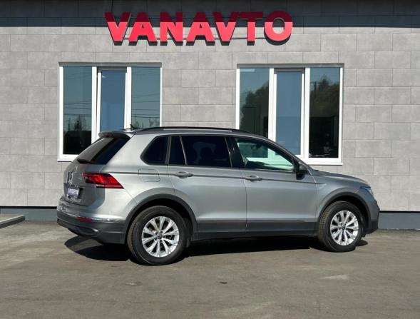 Volkswagen Tiguan II Рестайлинг с пробегом 2021 года, цена 2 890 000 рублей, 59392 км, внедорожник, Автокод Объявления