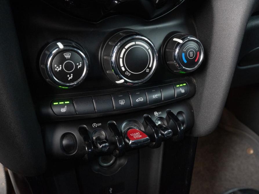 Mini Hatch III (F55/F56) Рестайлинг Тюмень  - изображение 23