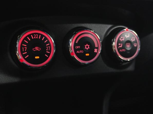 Mitsubishi Outlander II Рестайлинг с пробегом 2010 года, цена 917 000 рублей, 232700 км, внедорожник, Автокод Объявления