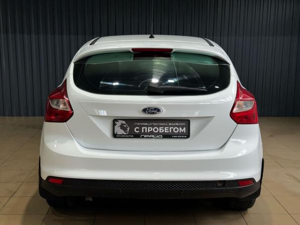 Ford Focus III с пробегом 2012 года, цена 799 900 рублей, 232000 км, хэтчбек, Автокод Объявления