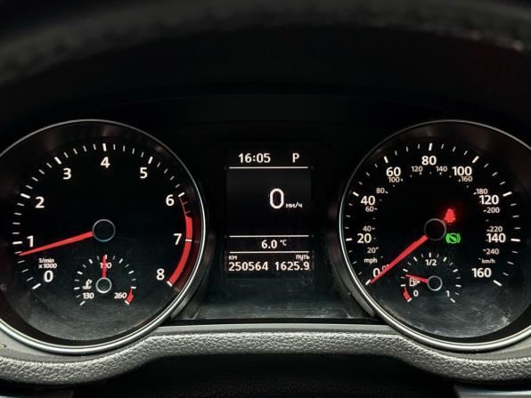 Volkswagen Passat (North America and China) I Рестайлинг с пробегом 2016 года, цена 1 399 000 рублей, 250560 км, седан, Автокод Объявления