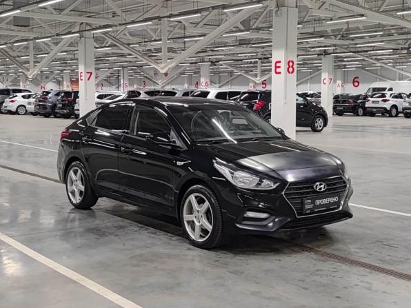 Hyundai Solaris II с пробегом 2019 года, цена 1 350 000 рублей, 114760 км, седан, Автокод Объявления