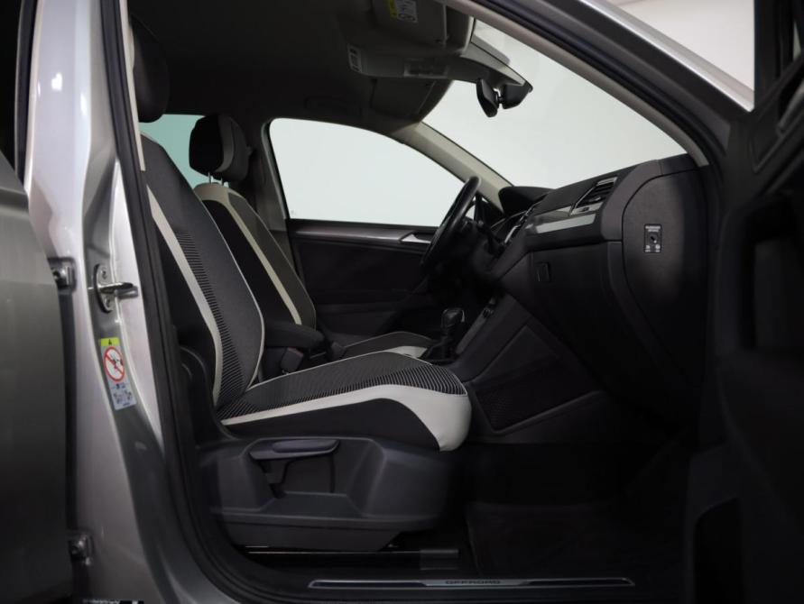 Volkswagen Tiguan II Санкт-Петербург  - изображение 26