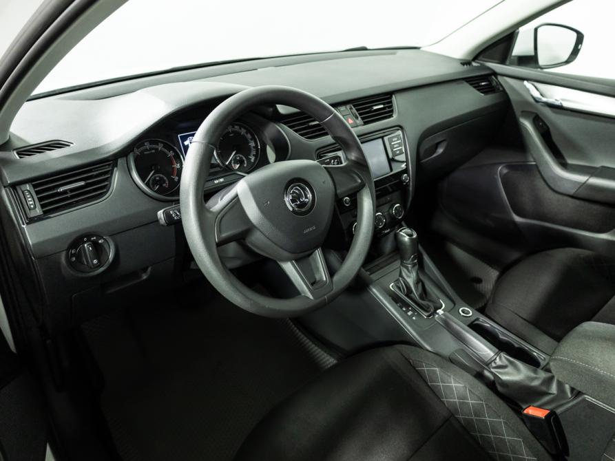Skoda Octavia III (A7) Рестайлинг Санкт-Петербург  - изображение 11