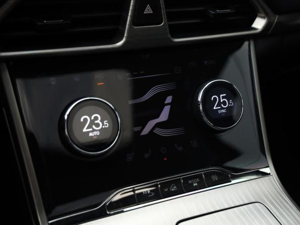 Exeed TXL I Рестайлинг с пробегом 2021 года, цена 1 850 777 рублей, 58900 км, внедорожник, Автокод Объявления