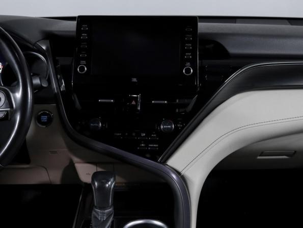 Toyota Camry VIII (XV70) Рестайлинг с пробегом 2021 года, цена 3 399 000 рублей, 75382 км, седан, Автокод Объявления