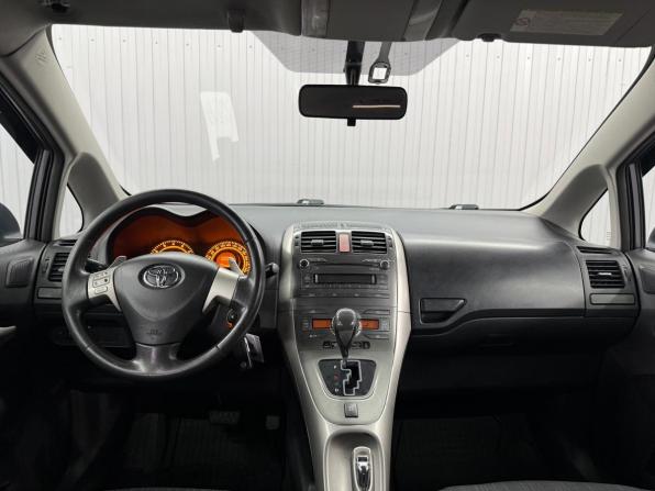 Toyota Auris I с пробегом 2008 года, цена 777 000 рублей, 157171 км, хэтчбек, Автокод Объявления
