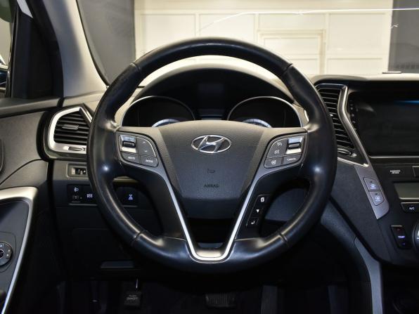 Hyundai Santa Fe III с пробегом 2013 года, цена 1 690 000 рублей, 139172 км, внедорожник, Автокод Объявления