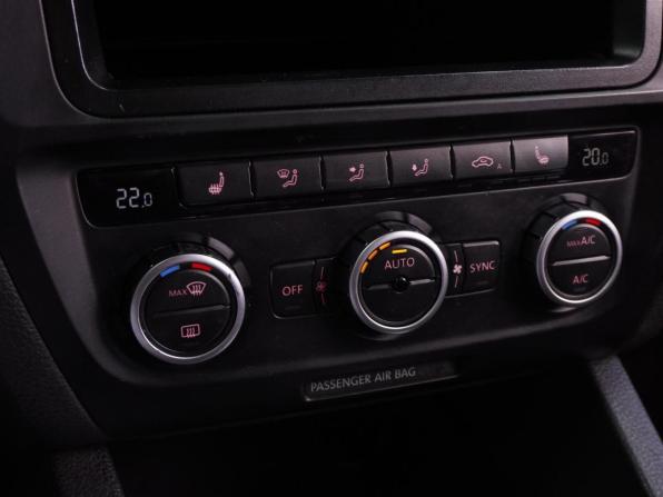 Volkswagen Jetta VI с пробегом 2012 года, цена 799 000 рублей, 276139 км, седан, Автокод Объявления