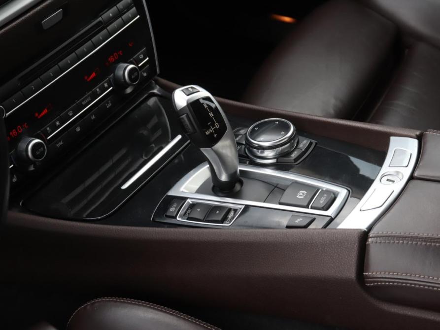 BMW 5 серии VI (F10/F11/F07) Рестайлинг Москва  - изображение 16