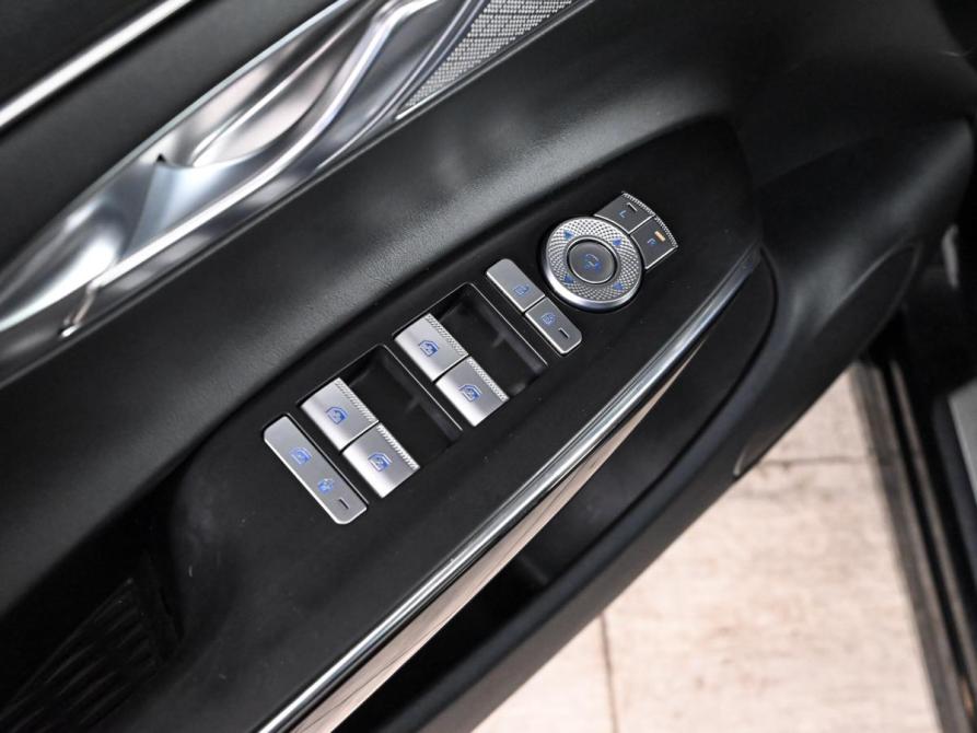 Genesis GV70 I Екатеринбург  - изображение 16