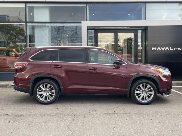 Toyota Highlander III (XU50) с пробегом 2014 года, цена 2 399 000 рублей, 214384 км, внедорожник, Автокод Объявления