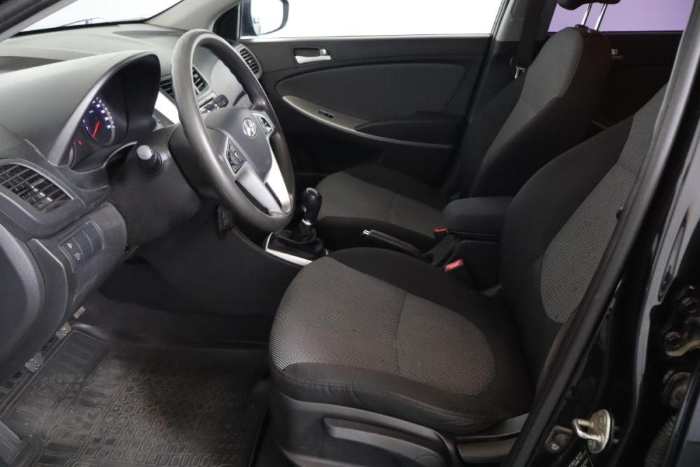 Hyundai Solaris I Санкт-Петербург  - изображение 8