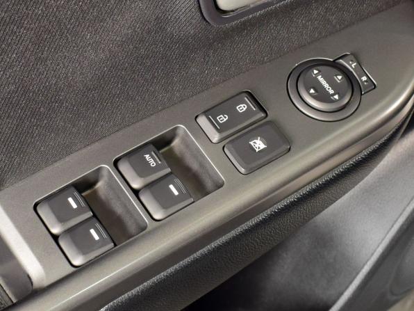 Kia Rio III Рестайлинг с пробегом 2015 года, цена 1 059 995 рублей, 72060 км, седан, Автокод Объявления