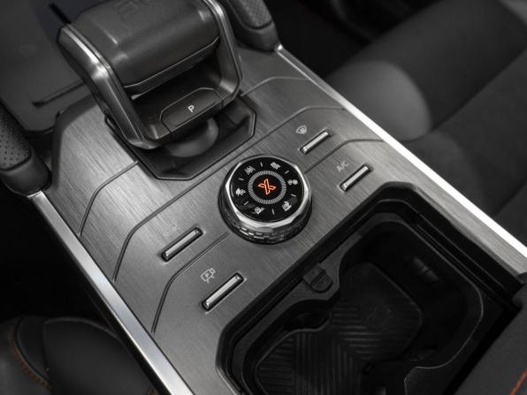 JETOUR T2 с пробегом 2024 года, цена 3 200 000 рублей, 42458 км, внедорожник, Автокод Объявления