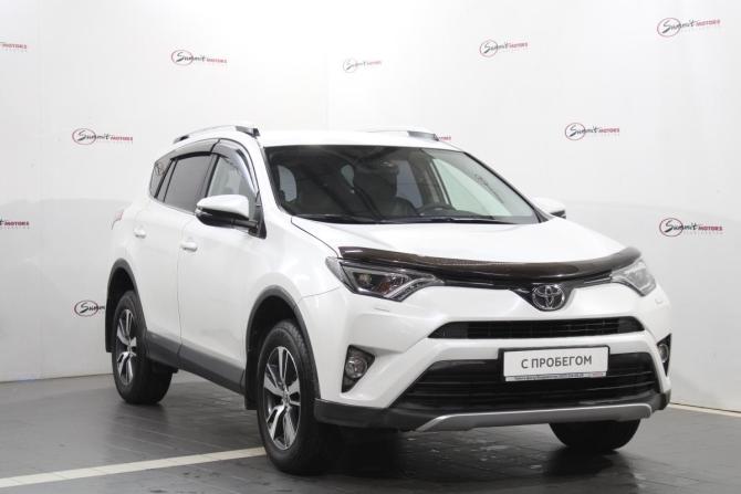 Toyota RAV4 IV (XA40) Рестайлинг с пробегом 2018 года, цена 2 650 000 рублей, 61239 км, внедорожник, Автокод Объявления