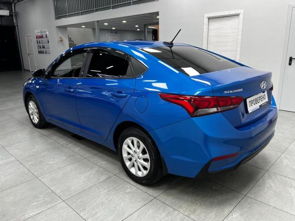 Hyundai Solaris II с пробегом 2018 года, цена 1 190 000 рублей, 189300 км, седан, Автокод Объявления