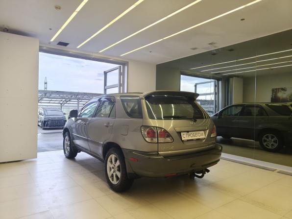 Lexus RX I с пробегом 2001 года, цена 800 000 рублей, 281000 км, внедорожник, Автокод Объявления
