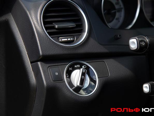 Mercedes-Benz C-Класс III (W204) Рестайлинг с пробегом 2013 года, цена 1 498 000 рублей, 203342 км, седан, Автокод Объявления
