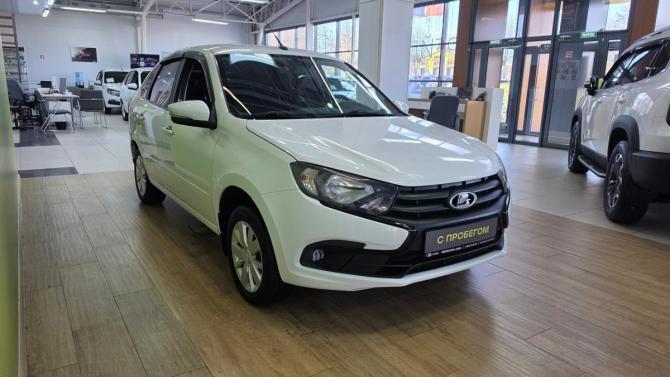 Lada (ВАЗ) Granta I Рестайлинг с пробегом 2022 года, цена 633 000 рублей, 111293 км, хэтчбек, Автокод Объявления