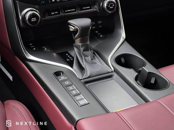 Новый Lexus LX IV 2025 года, цена 17 500 000 рублей, внедорожник, Автокод Объявления