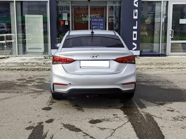 Hyundai Solaris II с пробегом 2019 года, цена 1 049 000 рублей, 100891 км, седан, Автокод Объявления