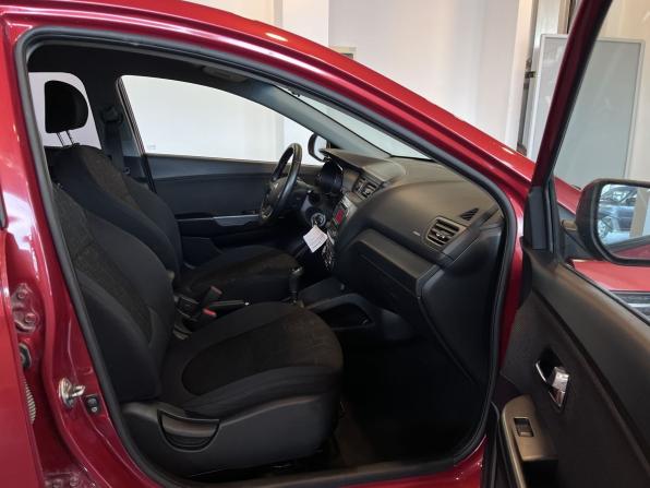 Kia Rio III с пробегом 2012 года, цена 928 000 рублей, 148000 км, хэтчбек, Автокод Объявления