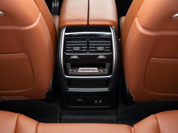 Новый BMW X7 I (G07) Рестайлинг 2026 года, цена 17 990 000 рублей, внедорожник, Автокод Объявления