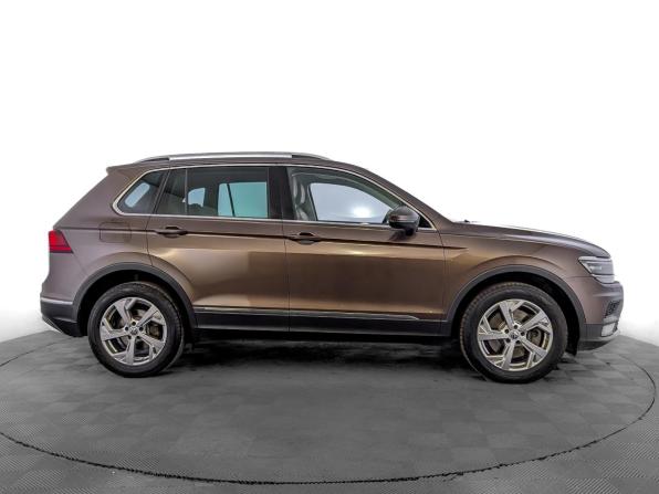 Volkswagen Tiguan II с пробегом 2019 года, цена 2 720 000 рублей, 138492 км, внедорожник, Автокод Объявления