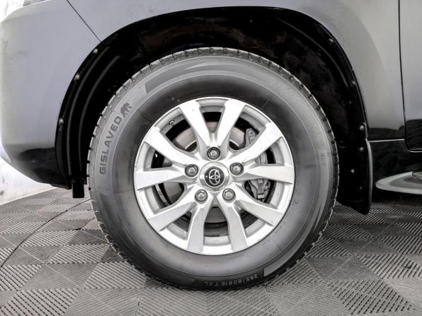 Toyota Land Cruiser 200 Series Рестайлинг 2 с пробегом 2019 года, цена 5 200 000 рублей, 253525 км, внедорожник, Автокод Объявления