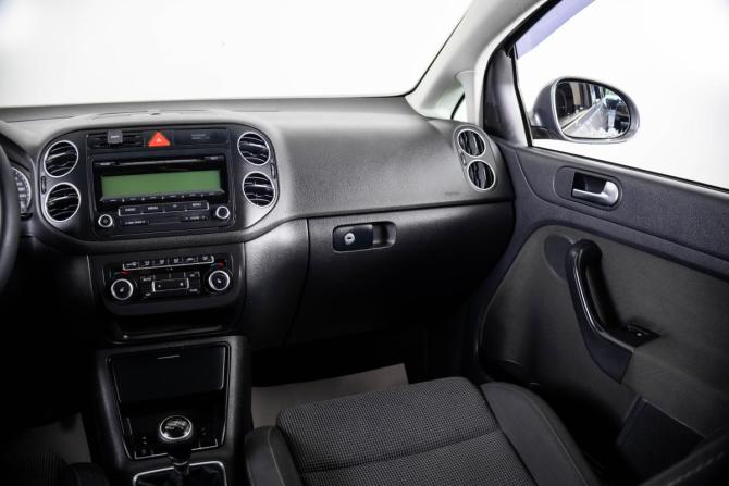 Volkswagen Golf Plus II с пробегом 2011 года, цена 499 000 рублей, 288600 км, хэтчбек, Автокод Объявления