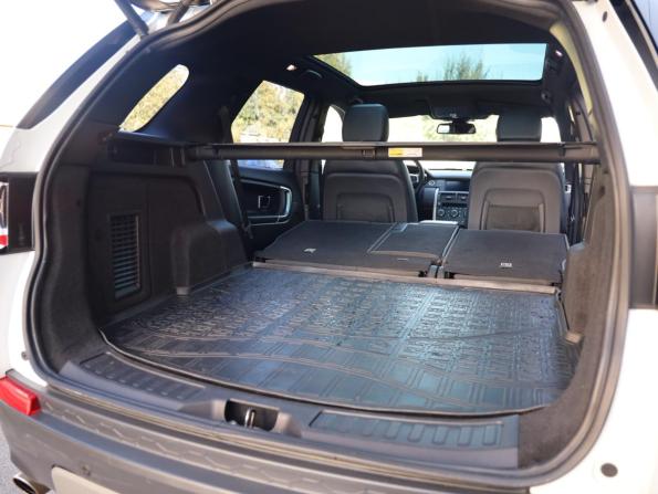 Land Rover Discovery Sport I с пробегом 2017 года, цена 2 349 000 рублей, 128780 км, внедорожник, Автокод Объявления