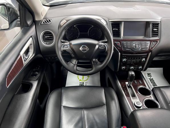 Nissan Pathfinder IV с пробегом 2015 года, цена 1 795 000 рублей, 163124 км, внедорожник, Автокод Объявления