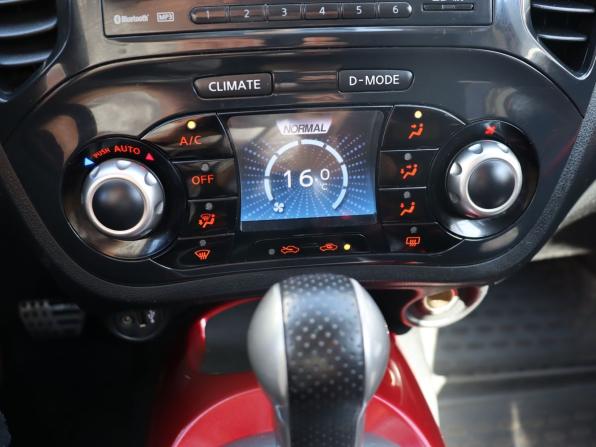 Nissan Juke I с пробегом 2011 года, цена 949 000 рублей, 155855 км, внедорожник, Автокод Объявления