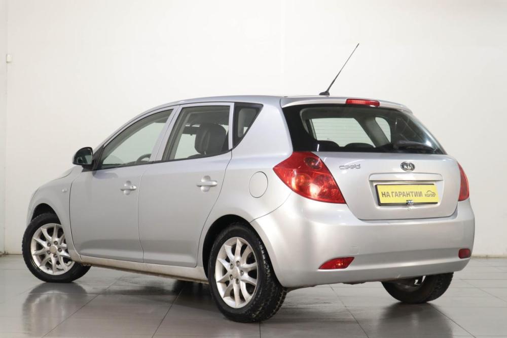 Kia Ceed I Челябинск  - изображение 5