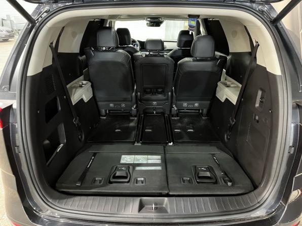 Kia Carnival IV с пробегом 2021 года, цена 4 097 000 рублей, 31620 км, минивэн, Автокод Объявления