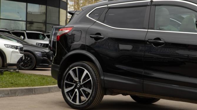 Nissan Qashqai II с пробегом 2016 года, цена 1 798 000 рублей, 126474 км, внедорожник, Автокод Объявления