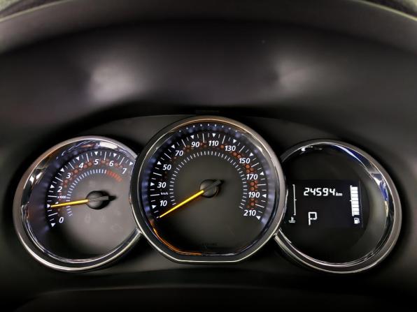 Renault Sandero II Рестайлинг с пробегом 2022 года, цена 1 435 000 рублей, 24650 км, хэтчбек, Автокод Объявления
