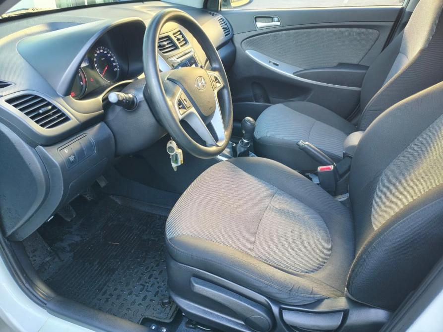 Hyundai Solaris I Воронеж  - изображение 9