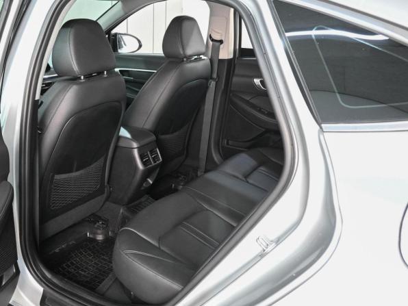 Hyundai Sonata VIII (DN8) с пробегом 2021 года, цена 2 799 000 рублей, 73098 км, седан, Автокод Объявления