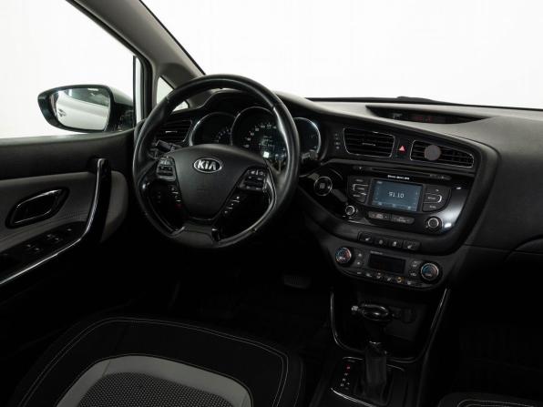 Kia Ceed II с пробегом 2013 года, цена 950 000 рублей, 148000 км, хэтчбек, Автокод Объявления