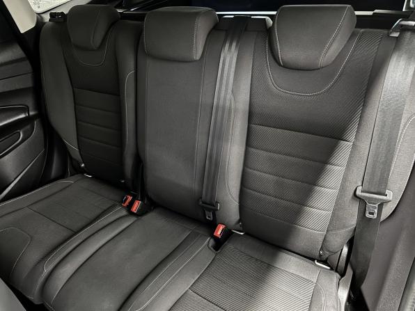 Ford Kuga II с пробегом 2014 года, цена 1 285 000 рублей, 206183 км, внедорожник, Автокод Объявления