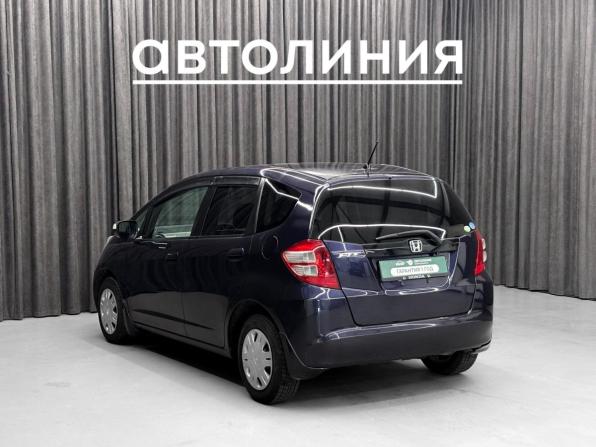 Honda Fit II с пробегом 2009 года, цена 599 000 рублей, 281000 км, хэтчбек, Автокод Объявления