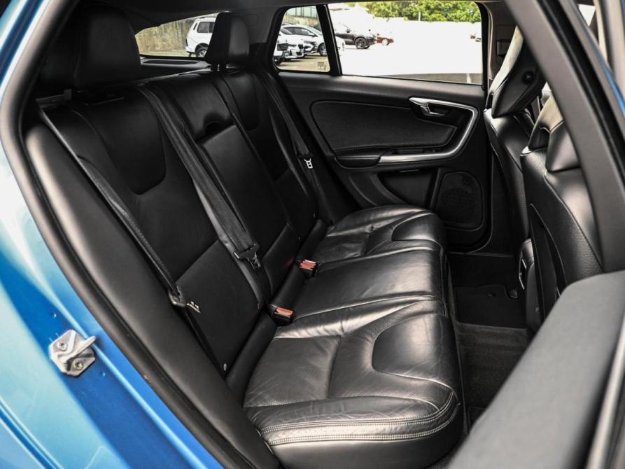 Volvo V60 I Рестайлинг Новороссийск  - изображение 9