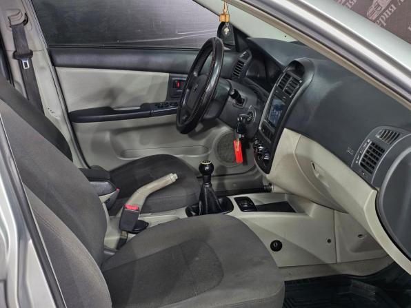 Kia Cerato I с пробегом 2006 года, цена 370 000 рублей, 260100 км, хэтчбек, Автокод Объявления